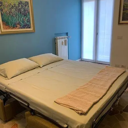 Apartment Cozy 1-room In Giambellino *